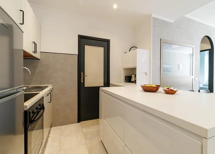 Lejlighed Massena Street - Quiet 2 Bdr & Balcony *