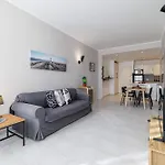 公寓 Massena Street - Quiet 2 Bdr & Balcony *